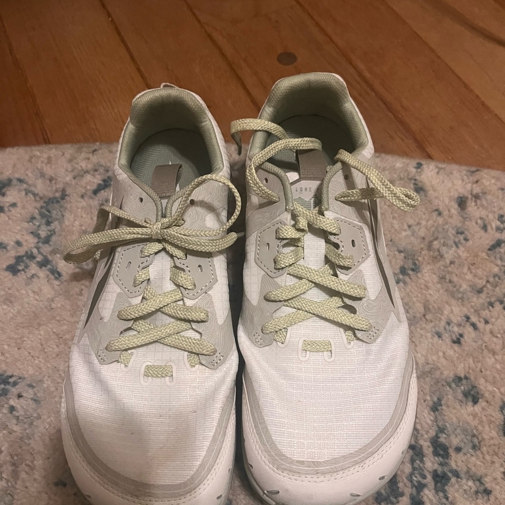 Altra lone peak